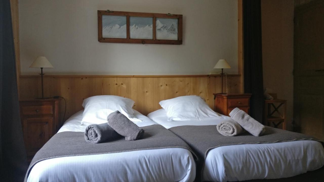 Hotel Bellier วาลดีแซร์ ภายนอก รูปภาพ