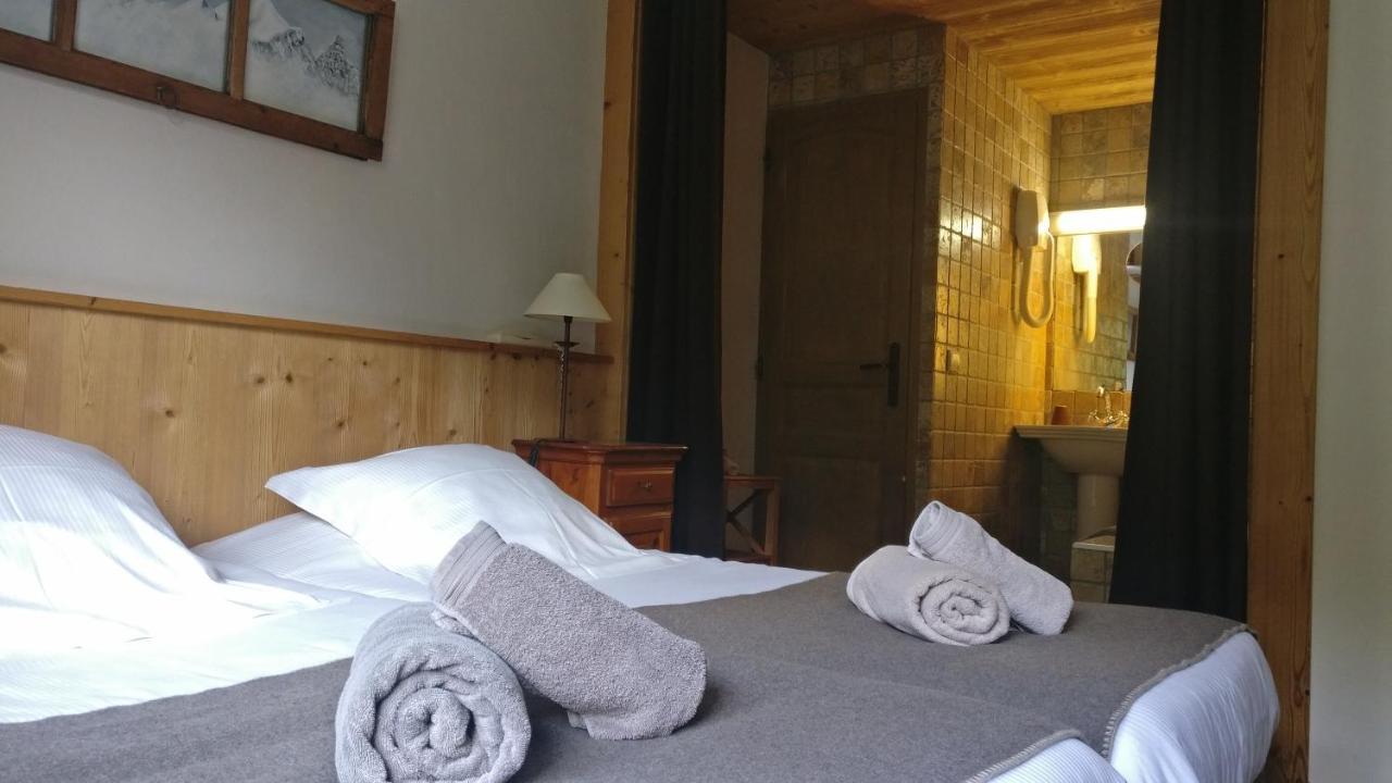 Hotel Bellier วาลดีแซร์ ภายนอก รูปภาพ