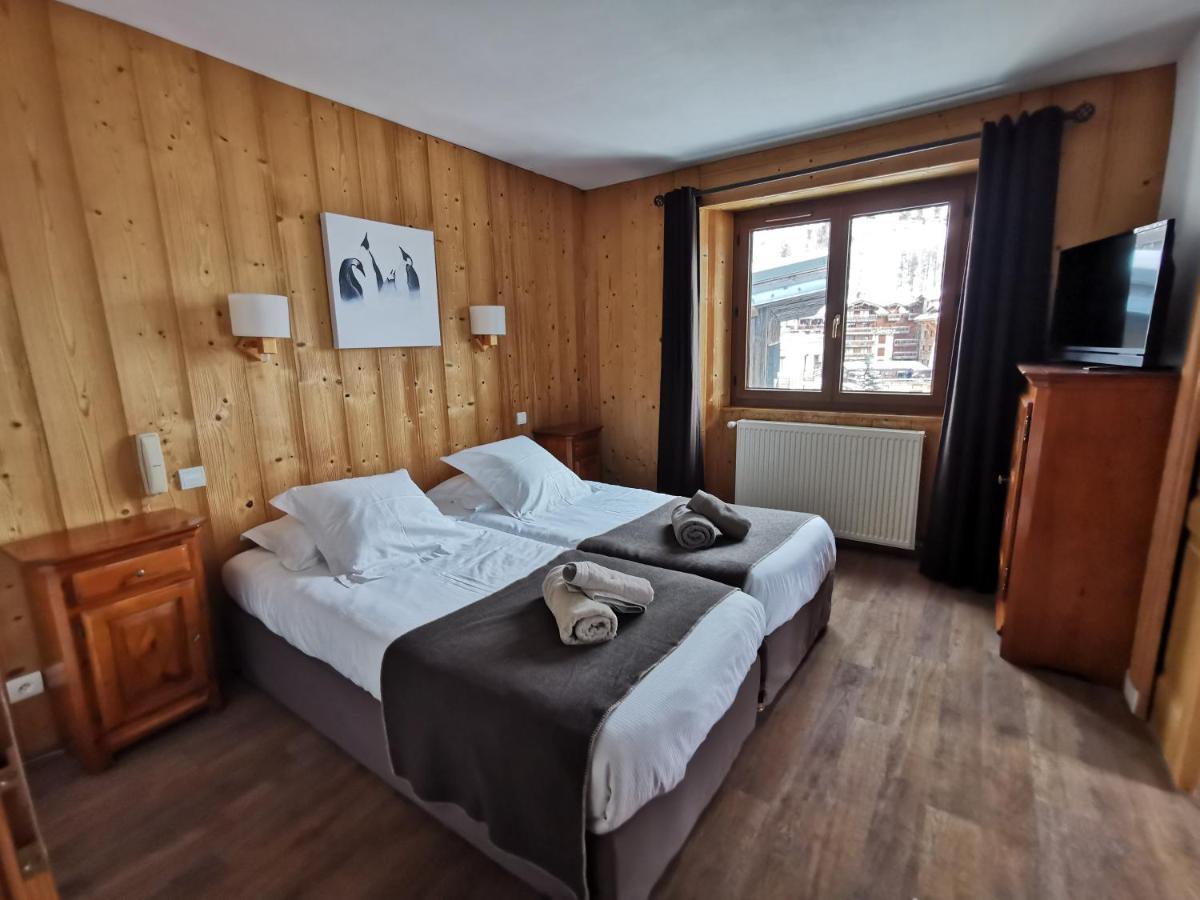 Hotel Bellier วาลดีแซร์ ภายนอก รูปภาพ
