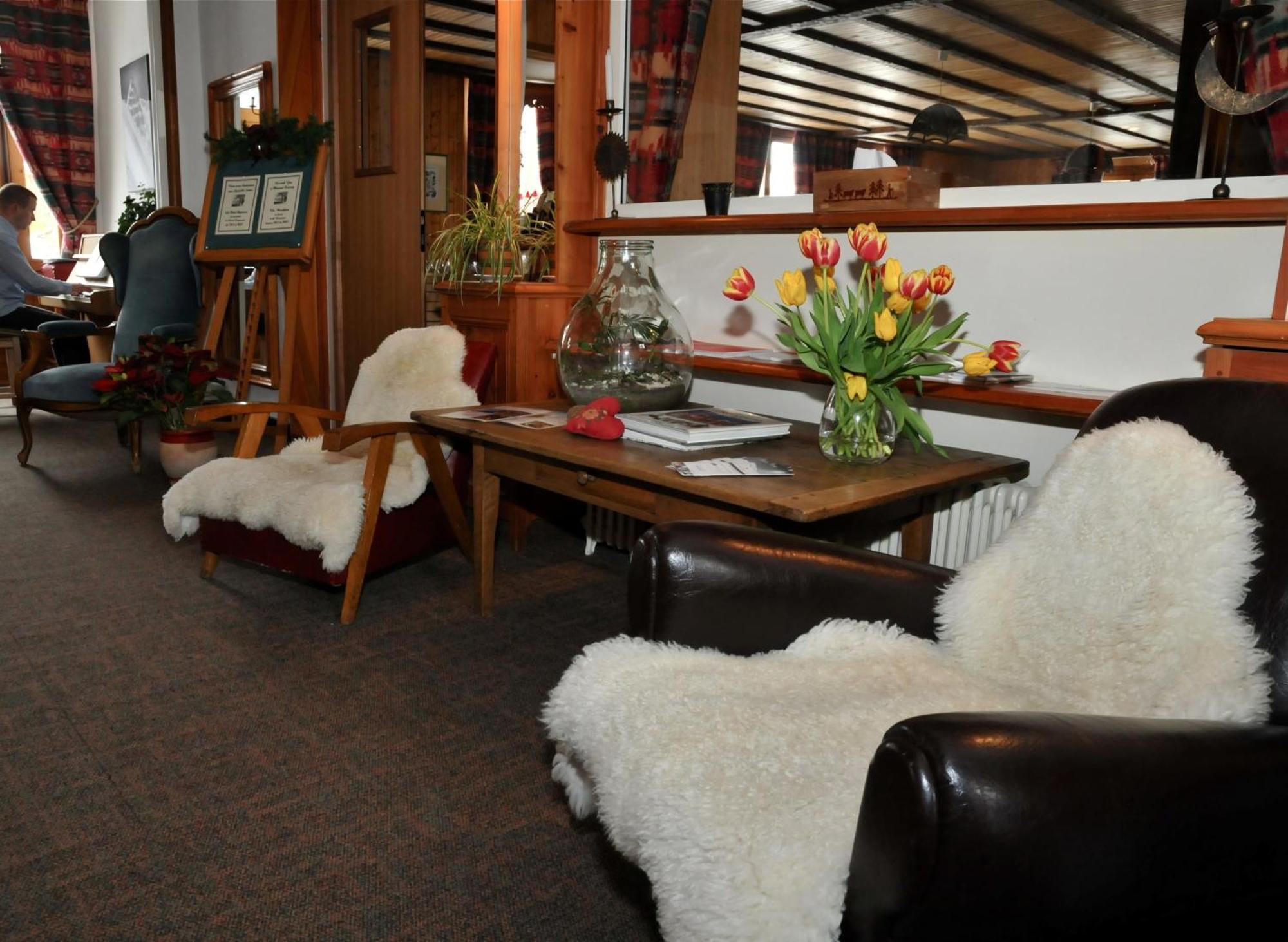 Hotel Bellier วาลดีแซร์ ภายนอก รูปภาพ