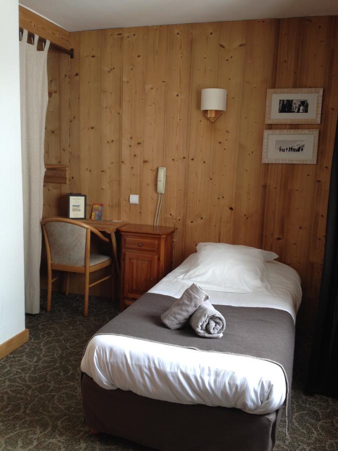 Hotel Bellier วาลดีแซร์ ภายนอก รูปภาพ