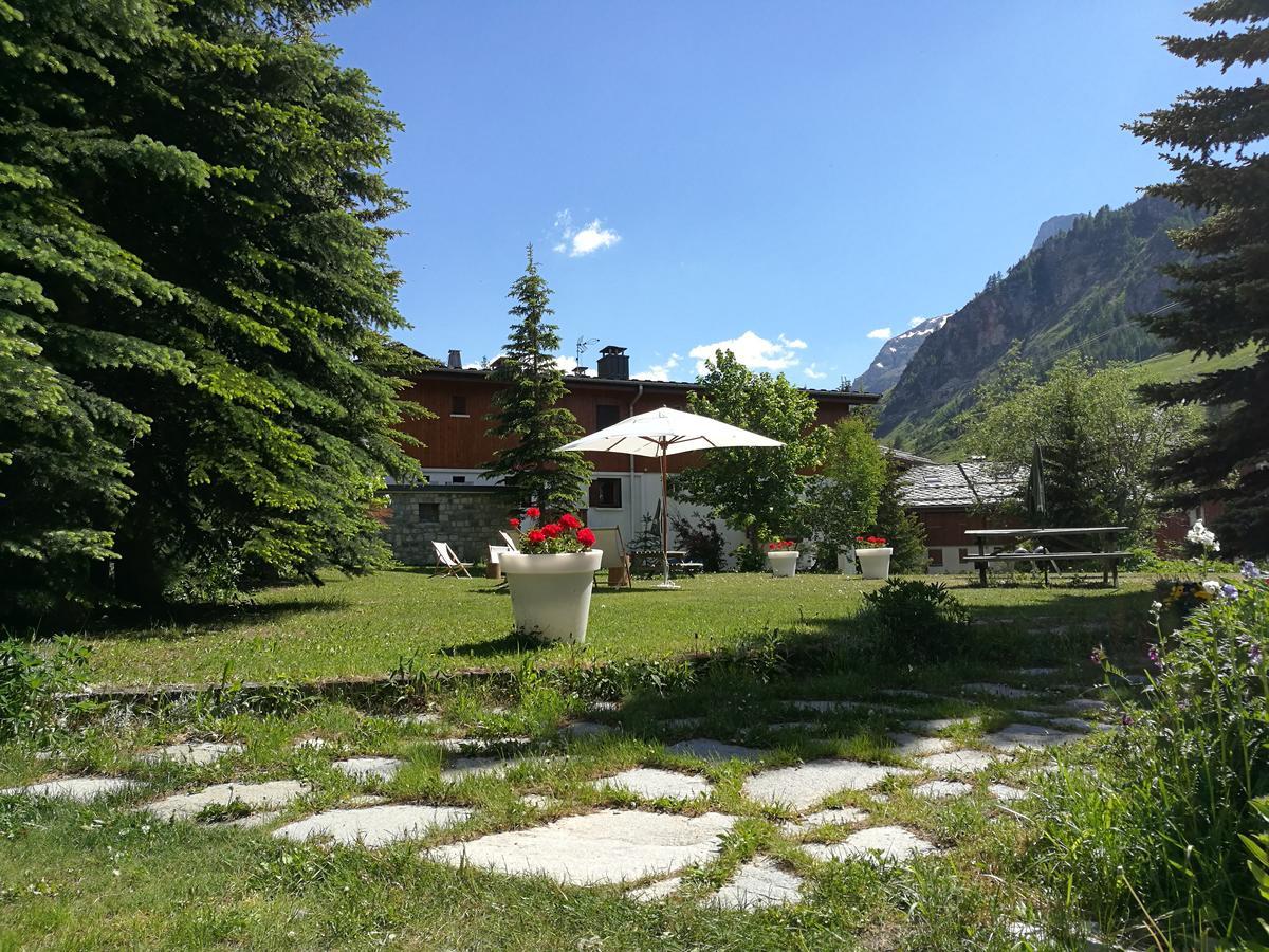 Hotel Bellier วาลดีแซร์ ภายนอก รูปภาพ